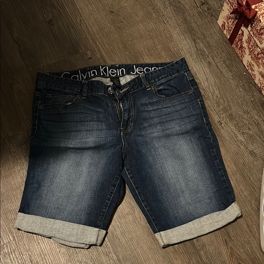 Calvin Klein Denim Shorts nwot